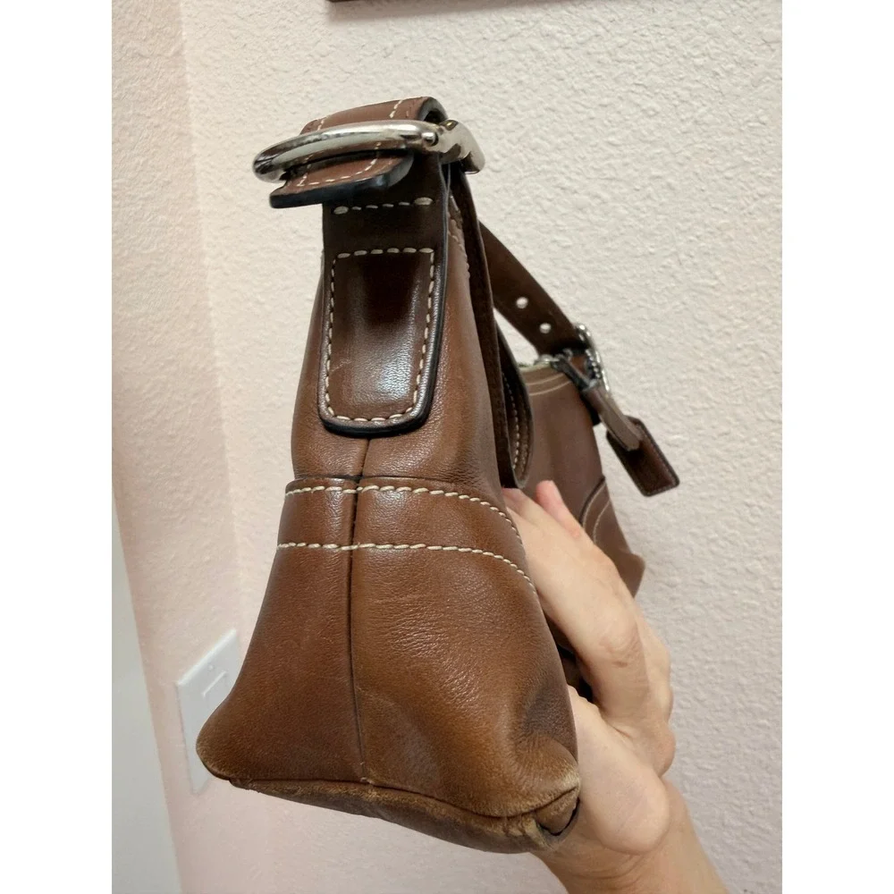 Coach Hampton Demi Baguette East West Brown Leather Vintage Premium Shoulder Bag